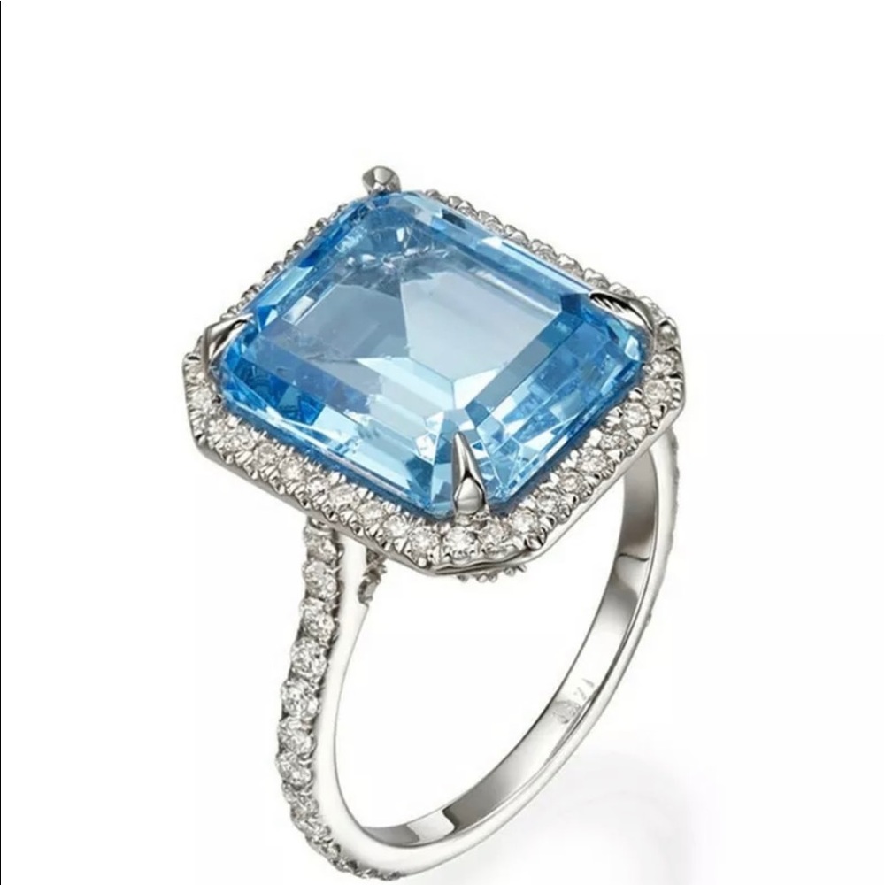 Meet your Posher, Robin@FrostandGlitterJewelry